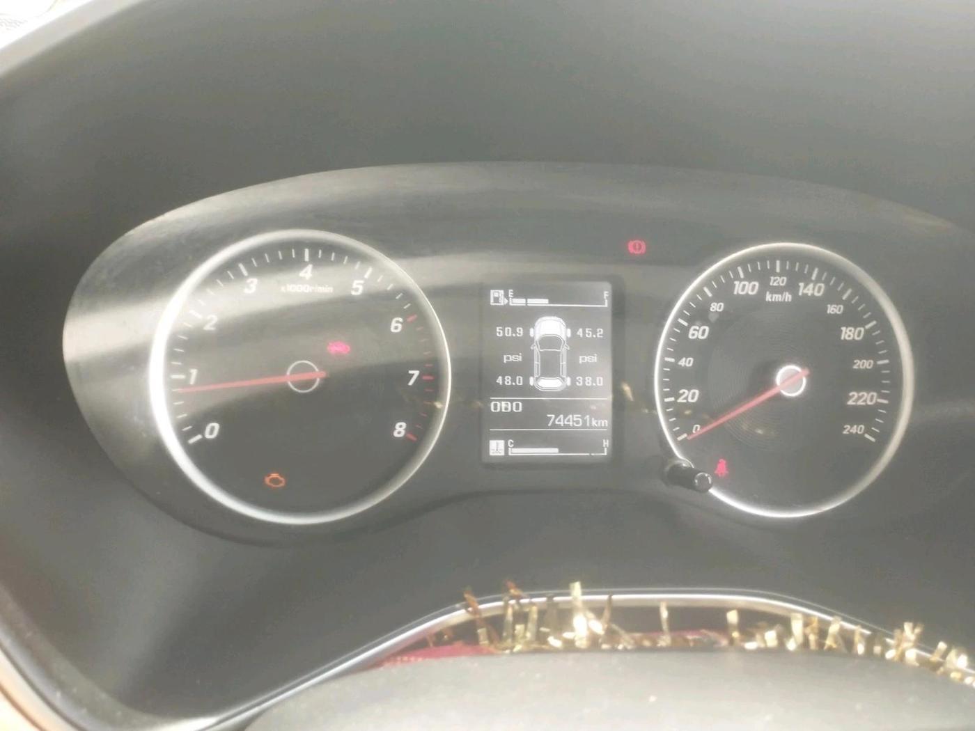 2021 MG HECTOR PLUS SELECT 2.0 DIESEL TURBO MT 7-STR, Diesel, Manual, 74,451 km, interior