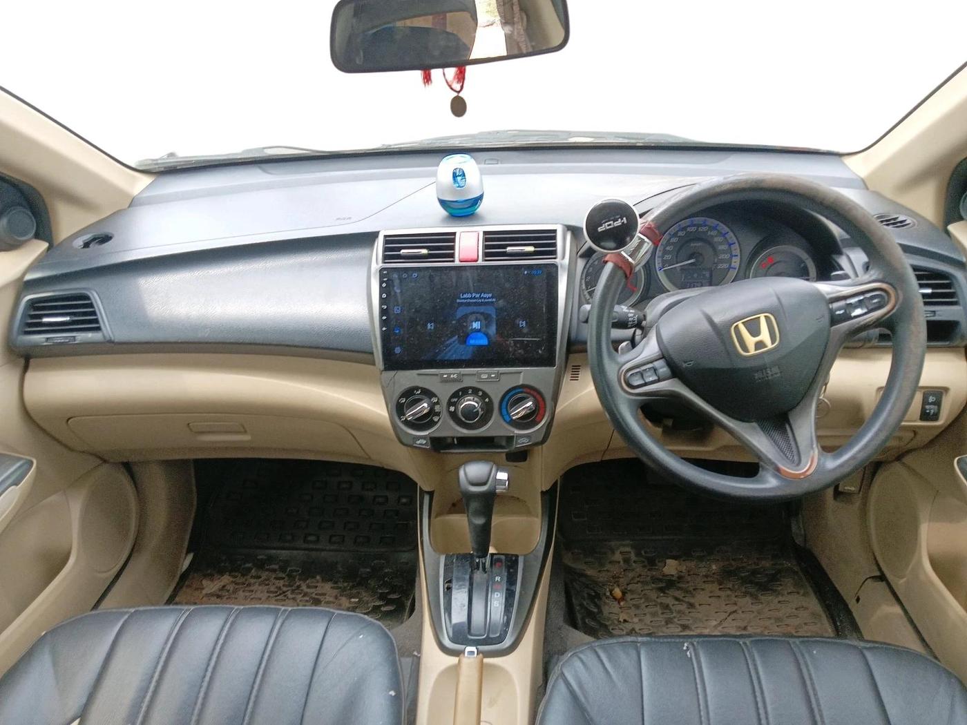 2012 Honda City 1.5L I-VTEC V AT, Petrol, Automatic, 1,17,918 km, interior