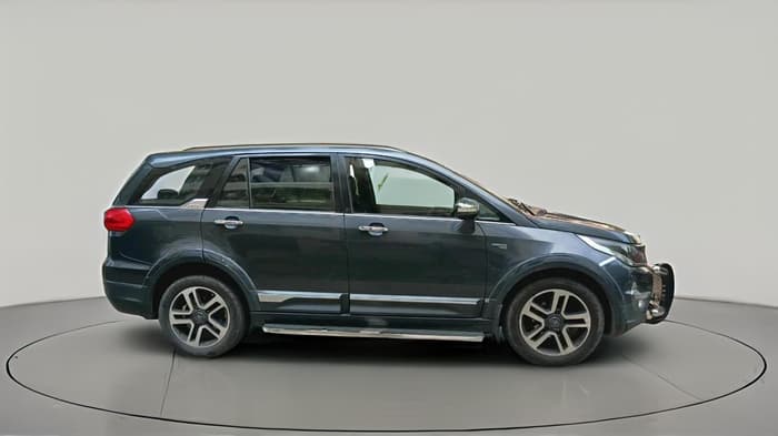 2017 Tata Hexa XTA 4X2 6 STR, Diesel, Automatic, 1,43,574 km, exterior