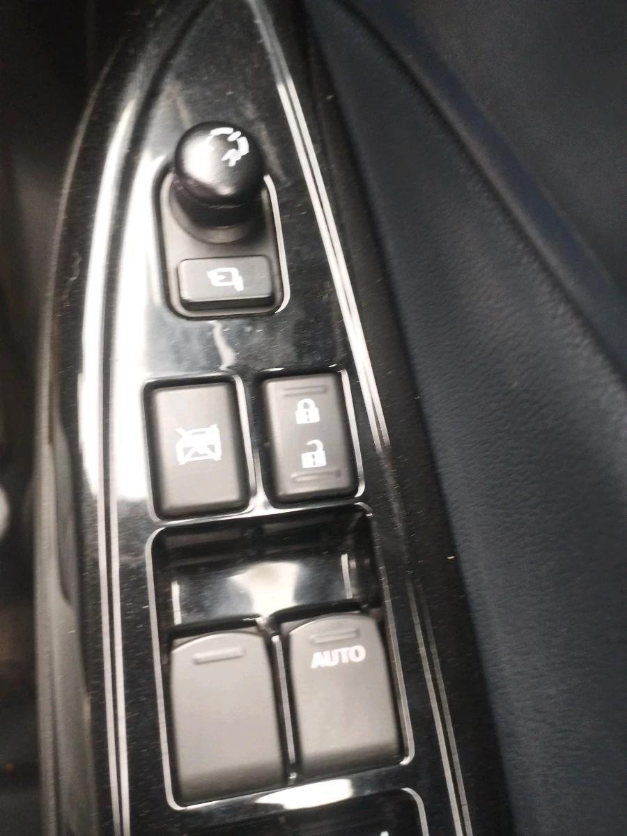 2024 Maruti Baleno ZETA 1.2 AGS, Petrol, Automatic, 10,002 km, interior