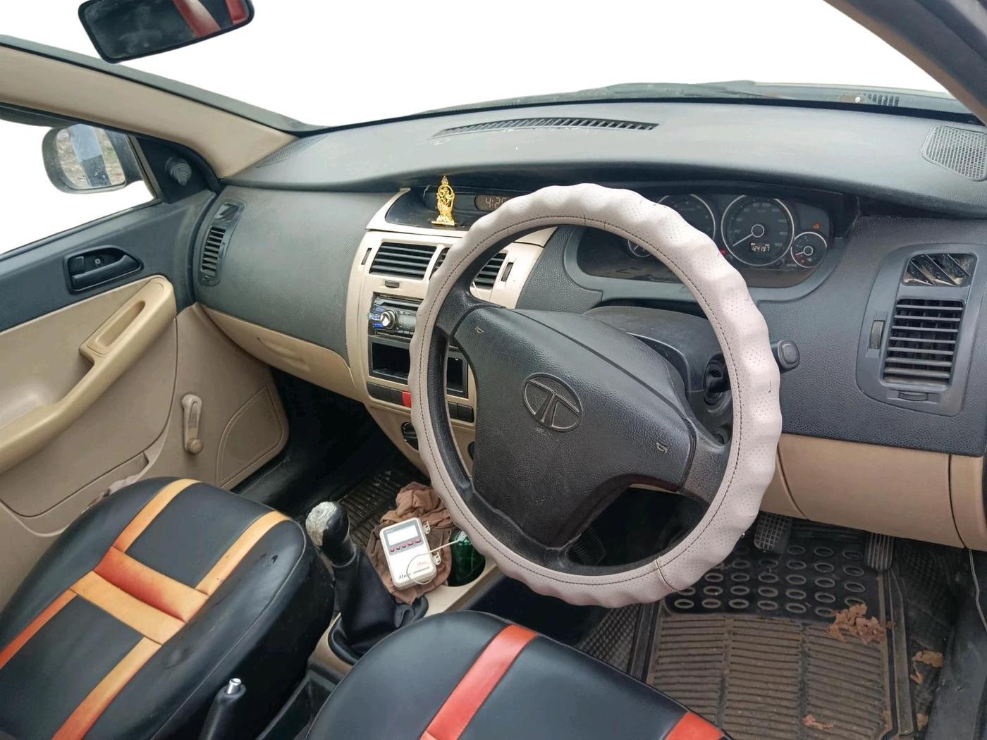 2014 Tata Indica Vista LS TDI, Diesel, Manual, 1,24,197 km, interior