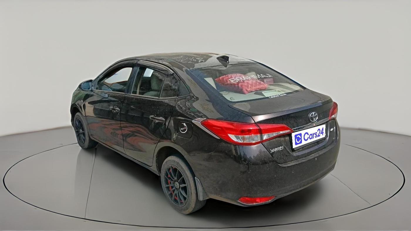 2021 Toyota YARIS J MT, Petrol, Manual, 57,602 km, exterior