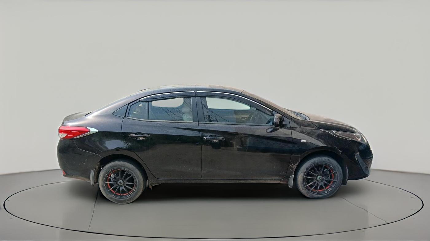 2021 Toyota YARIS J MT, Petrol, Manual, 57,602 km, exterior