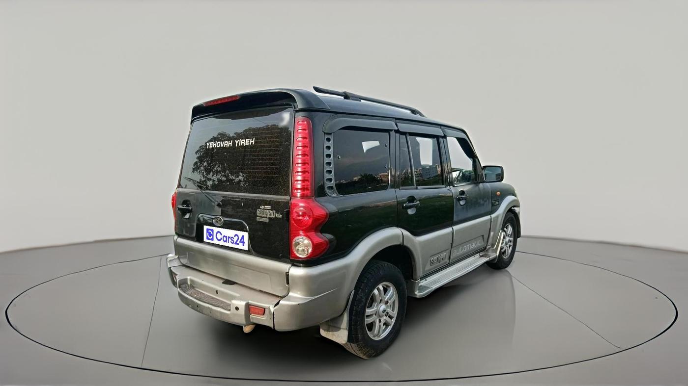 2011 Mahindra Scorpio VLX 2WD AIRBAG AT, Diesel, Automatic, 2,32,359 km, exterior