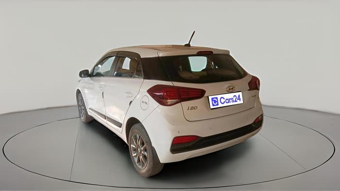 2020 Hyundai Elite i20 SPORTZ PLUS 1.2, Petrol, Manual, 1,04,853 km, exterior