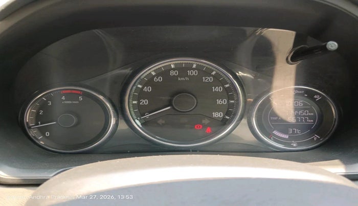 2017 Honda BR-V 1.5L I- DTEC V, Diesel, Manual, 1,14,450 km, interior