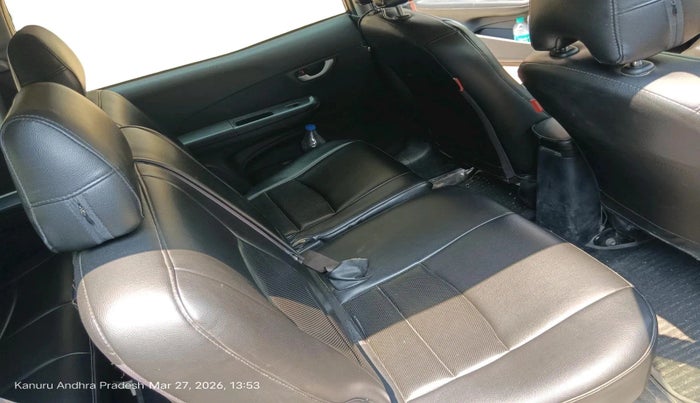 2017 Honda BR-V 1.5L I- DTEC V, Diesel, Manual, 1,14,450 km, interior