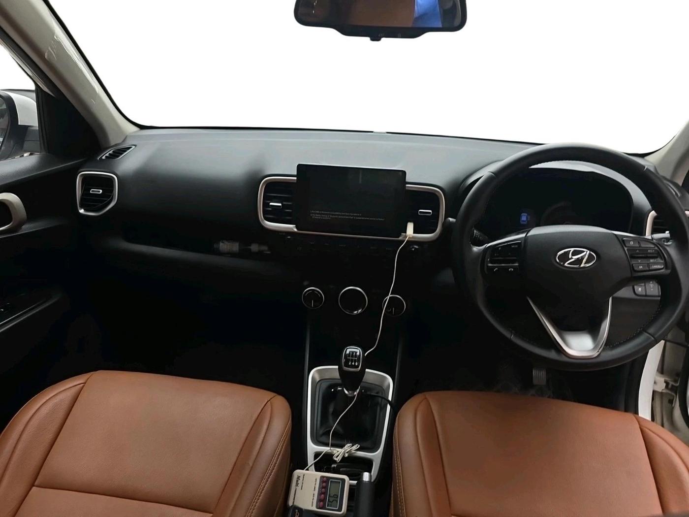2019 Hyundai VENUE SX 1.0 (O) TURBO, Petrol, Manual, 69,030 km, interior