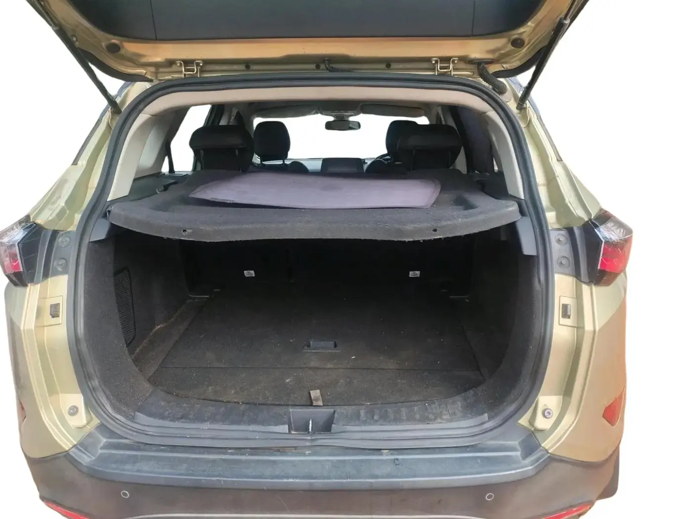 2022 Tata Harrier XZA PLUS 2.0L KAZIRANGA, Diesel, Automatic, 71,748 km, exterior
