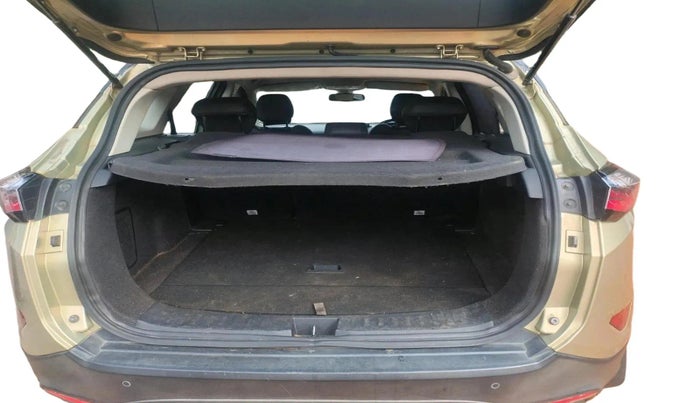 2022 Tata Harrier XZA PLUS 2.0L KAZIRANGA, Diesel, Automatic, 71,748 km, exterior