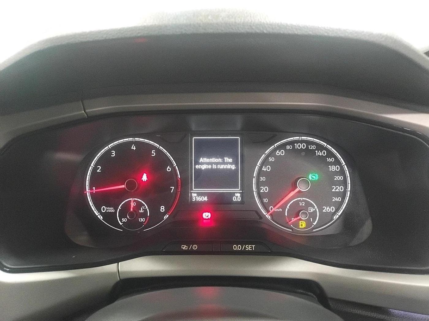 2022 Volkswagen TAIGUN HIGHLINE 1.0 TSI AT, Petrol, Automatic, 31,604 km, interior