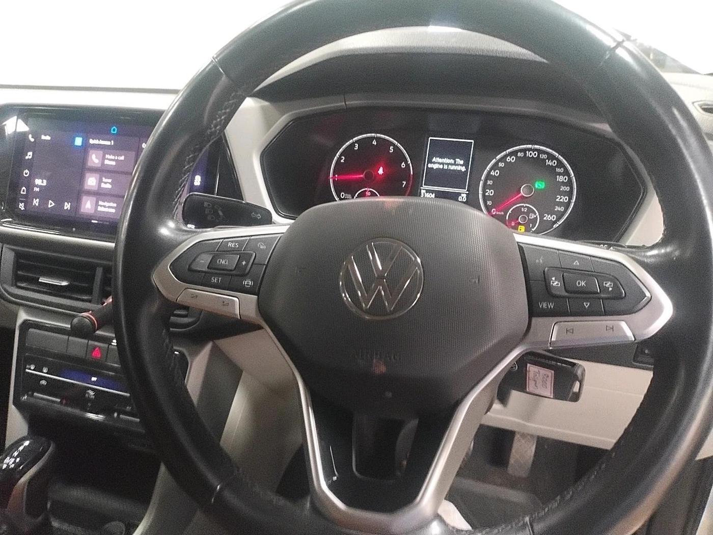 2022 Volkswagen TAIGUN HIGHLINE 1.0 TSI AT, Petrol, Automatic, 31,604 km, interior