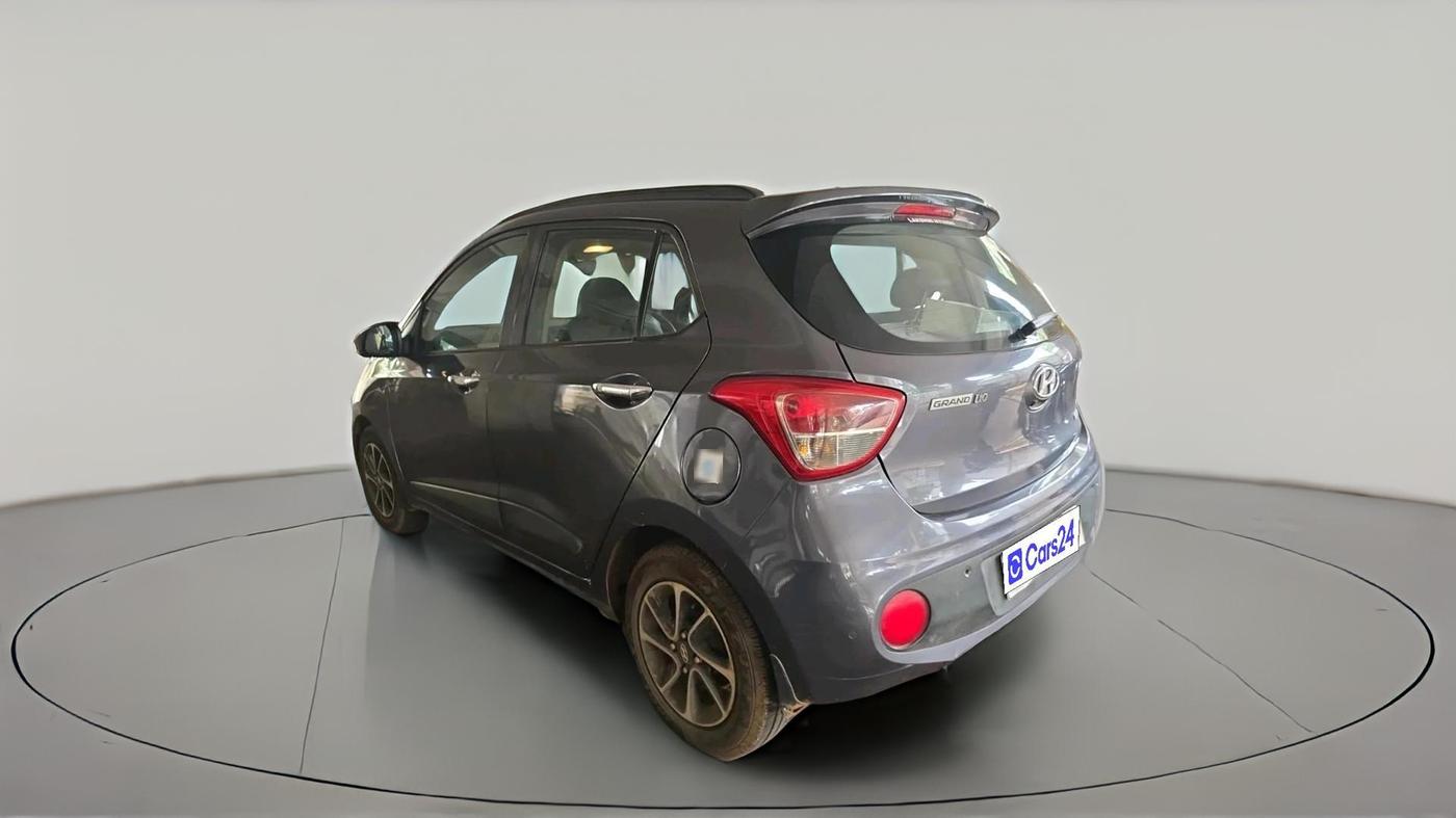 2017 Hyundai Grand i10 ASTA 1.2 KAPPA VTVT, Petrol, Manual, 1,60,594 km, exterior