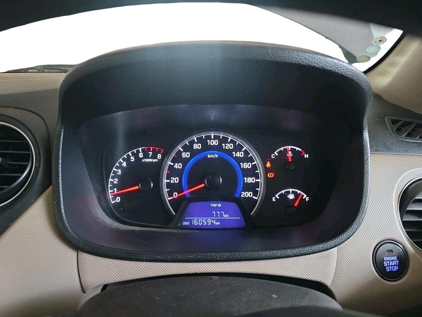 2017 Hyundai Grand i10 ASTA 1.2 KAPPA VTVT, Petrol, Manual, 1,60,594 km, interior