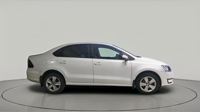 2018 Skoda Rapid AMBITION 1.5 TDI AT, Diesel, Automatic, 1,48,303 km, exterior