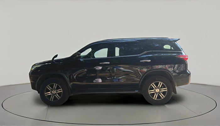 2021 Toyota Fortuner 4X2 AT 2.8 DIESEL, Diesel, Automatic, 95,983 km, exterior