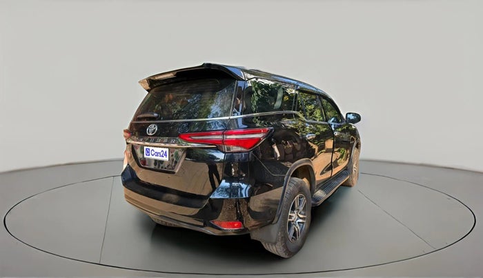 2021 Toyota Fortuner 4X2 AT 2.8 DIESEL, Diesel, Automatic, 95,983 km, exterior