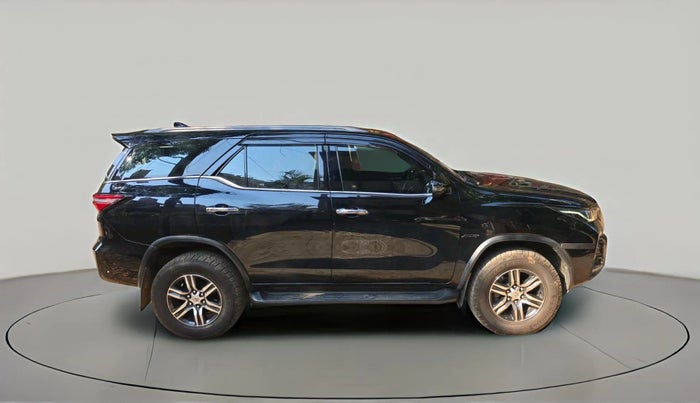 2021 Toyota Fortuner 4X2 AT 2.8 DIESEL, Diesel, Automatic, 95,983 km, exterior