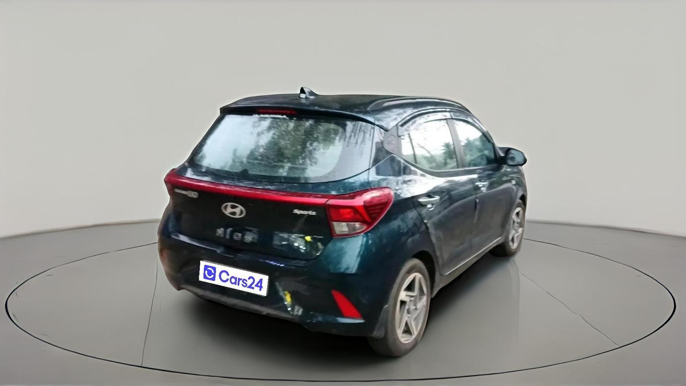 2025 Hyundai GRAND I10 NIOS Sportz (O) 1.2 Kappa AMT, Petrol, Automatic, 2,104 km, exterior
