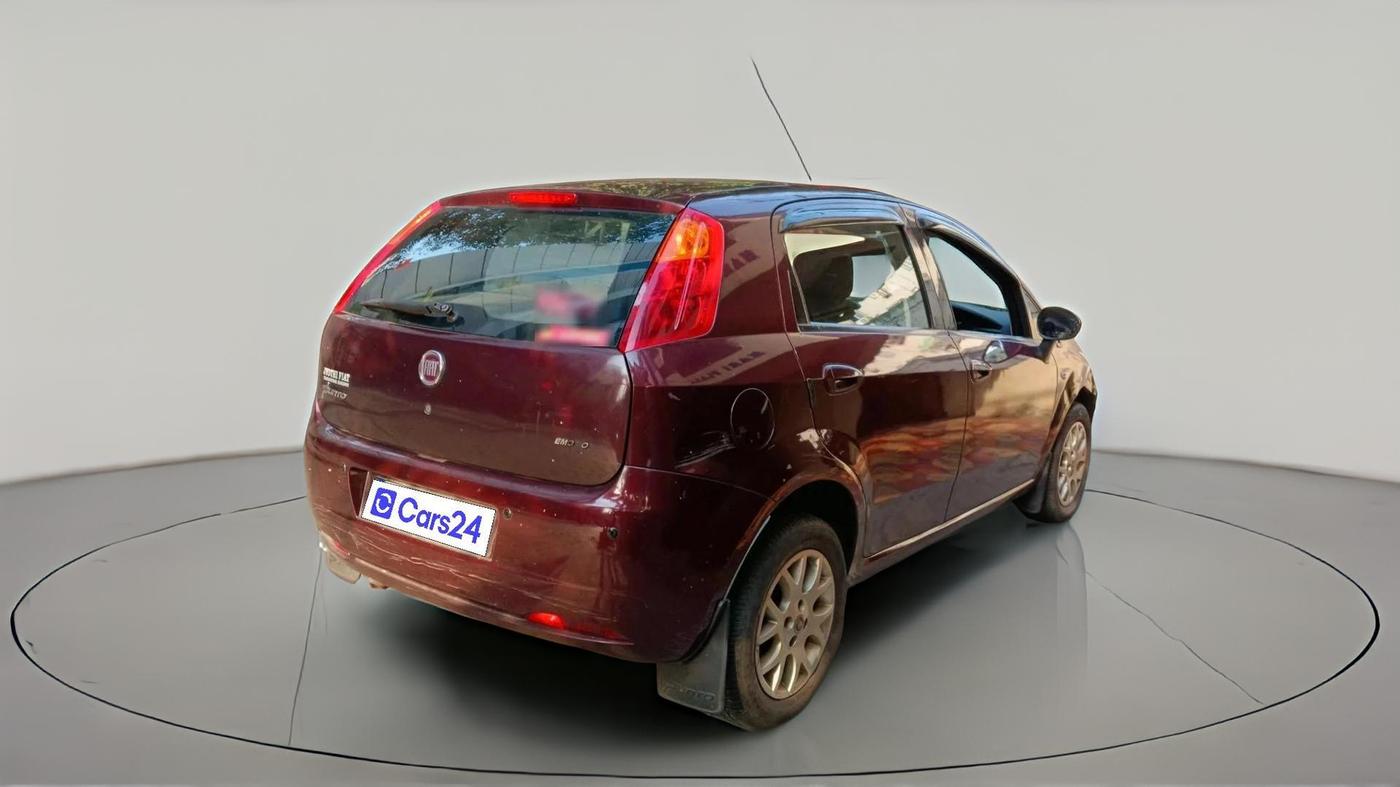 2011 Fiat Grand Punto Emotion 1.4, Petrol, Manual, 17,648 km, exterior