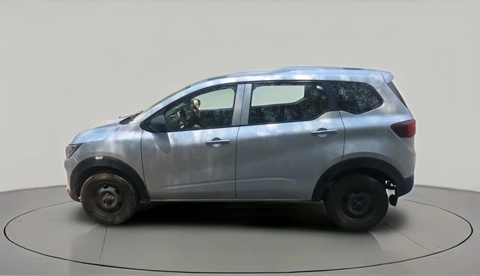 2021 Renault TRIBER RXE MT, Petrol, Manual, 81,525 km, exterior