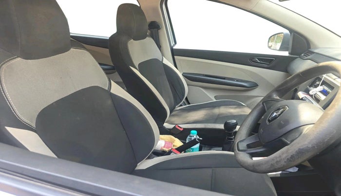 2021 Renault TRIBER RXE MT, Petrol, Manual, 81,525 km, interior