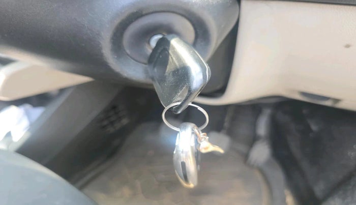 2021 Renault TRIBER RXE MT, Petrol, Manual, 81,525 km, interior