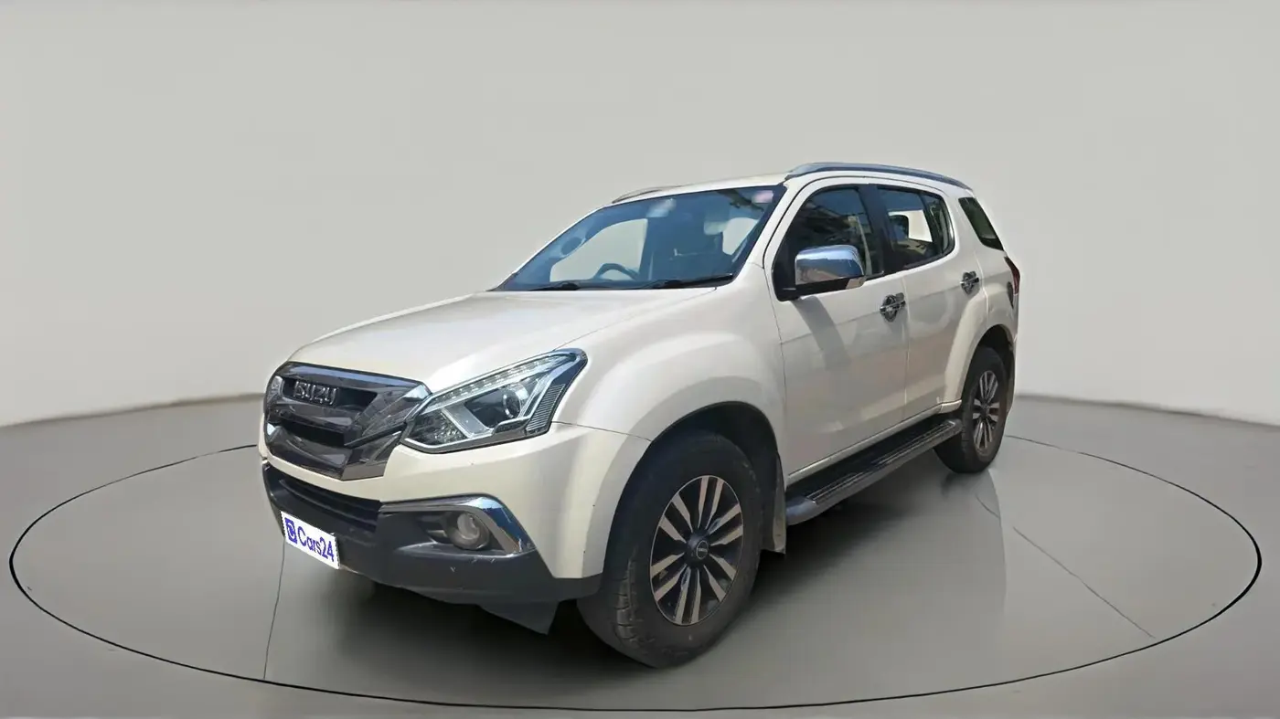 2018 ISUZU MU-X 4x2 AT, Diesel, Automatic, 1,29,500 km, exterior
