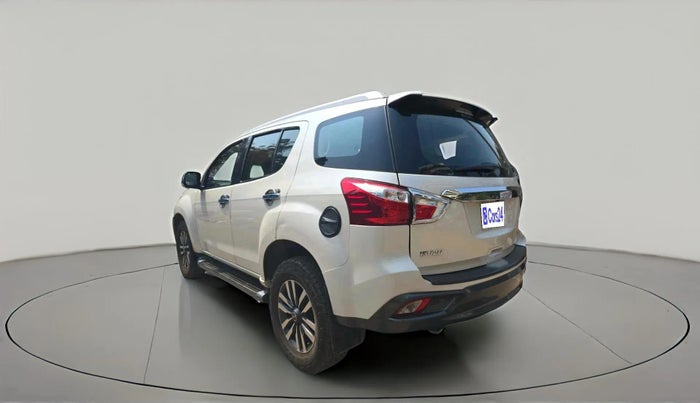 2018 ISUZU MU-X 4x2 AT, Diesel, Automatic, 1,26,675 km, exterior