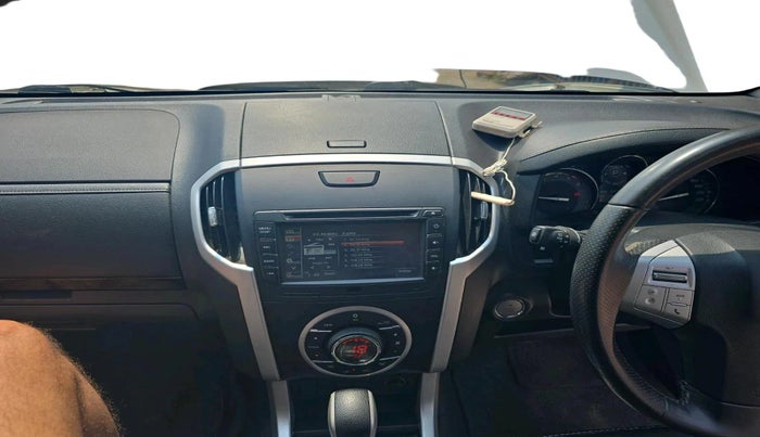 2018 ISUZU MU-X 4x2 AT, Diesel, Automatic, 1,26,675 km, interior