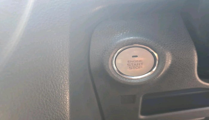 2018 ISUZU MU-X 4x2 AT, Diesel, Automatic, 1,26,675 km, interior