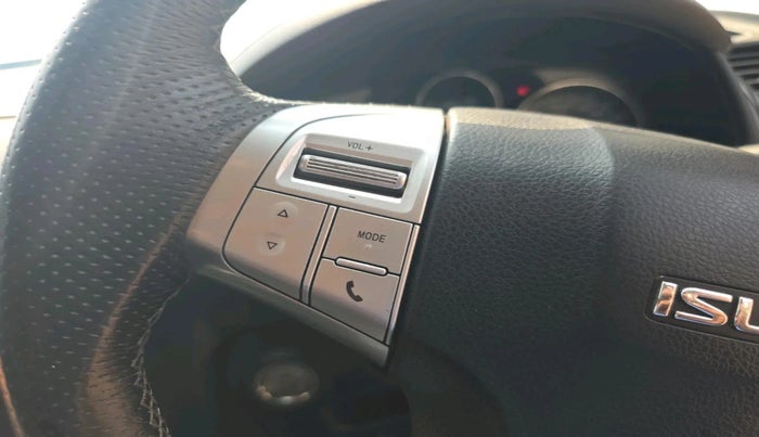 2018 ISUZU MU-X 4x2 AT, Diesel, Automatic, 1,26,675 km, interior