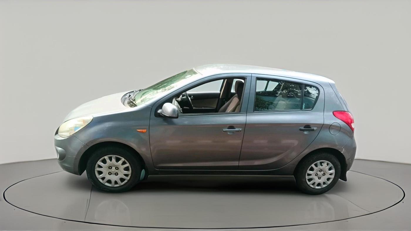 2011 Hyundai i20 MAGNA 1.2, Petrol, Manual, 99,802 km, exterior