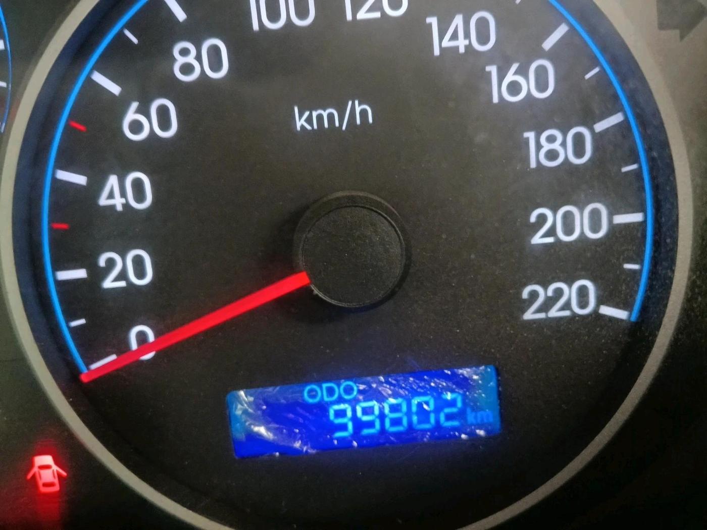 2011 Hyundai i20 MAGNA 1.2, Petrol, Manual, 99,802 km, interior
