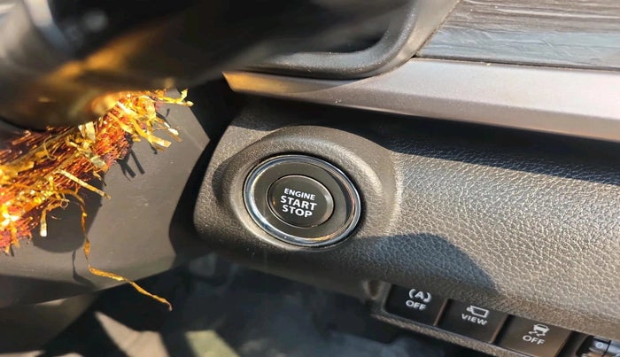 2022 Maruti XL6 ALPHA AT, Petrol, Automatic, 62,249 km, interior