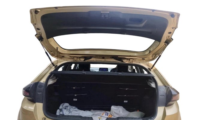 2020 Tata ALTROZ XZ DIESEL, Diesel, Manual, 90,776 km, exterior