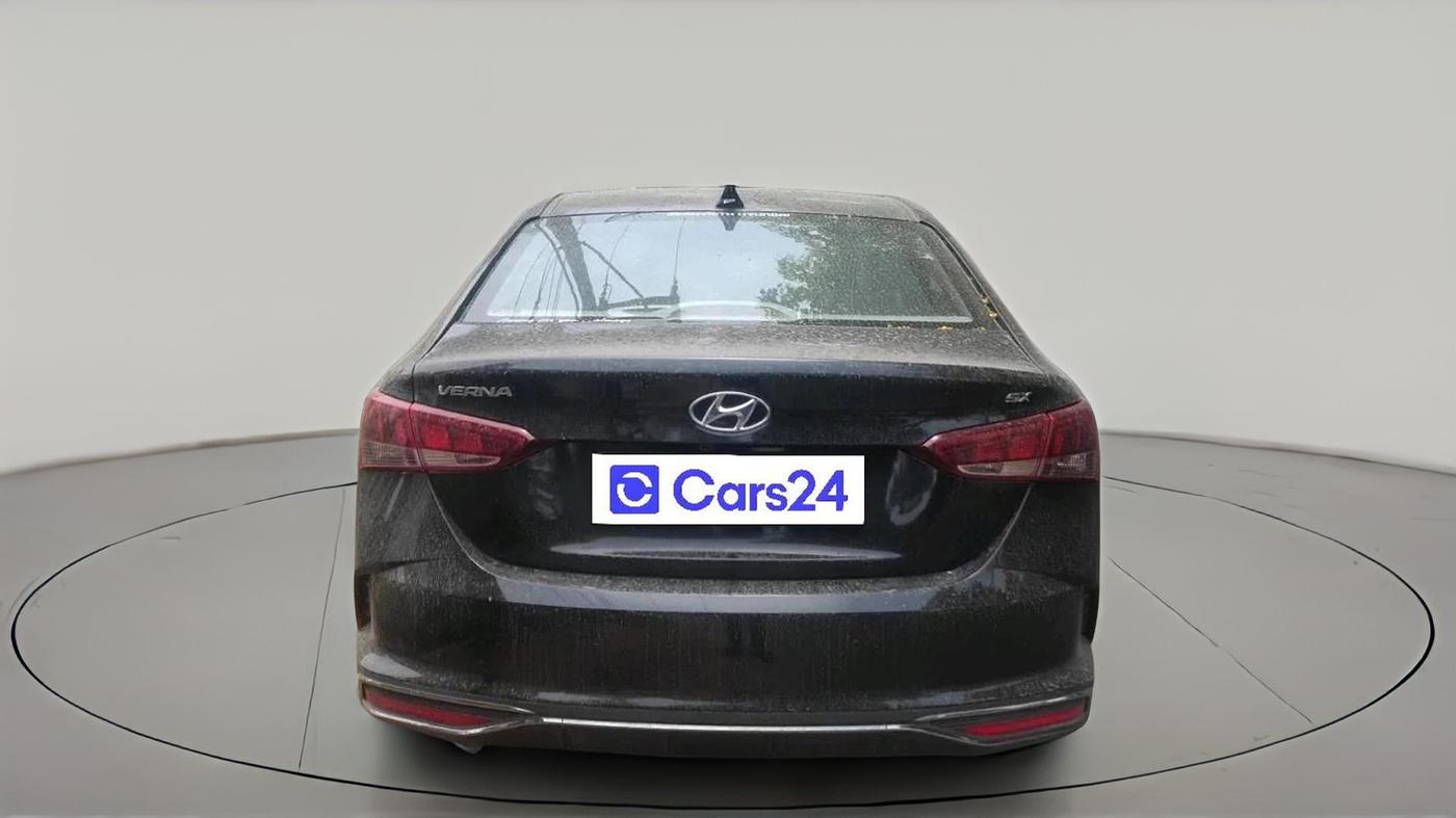 2022 Hyundai Verna SX 1.5 VTVT, Petrol, Manual, 18,516 km, exterior