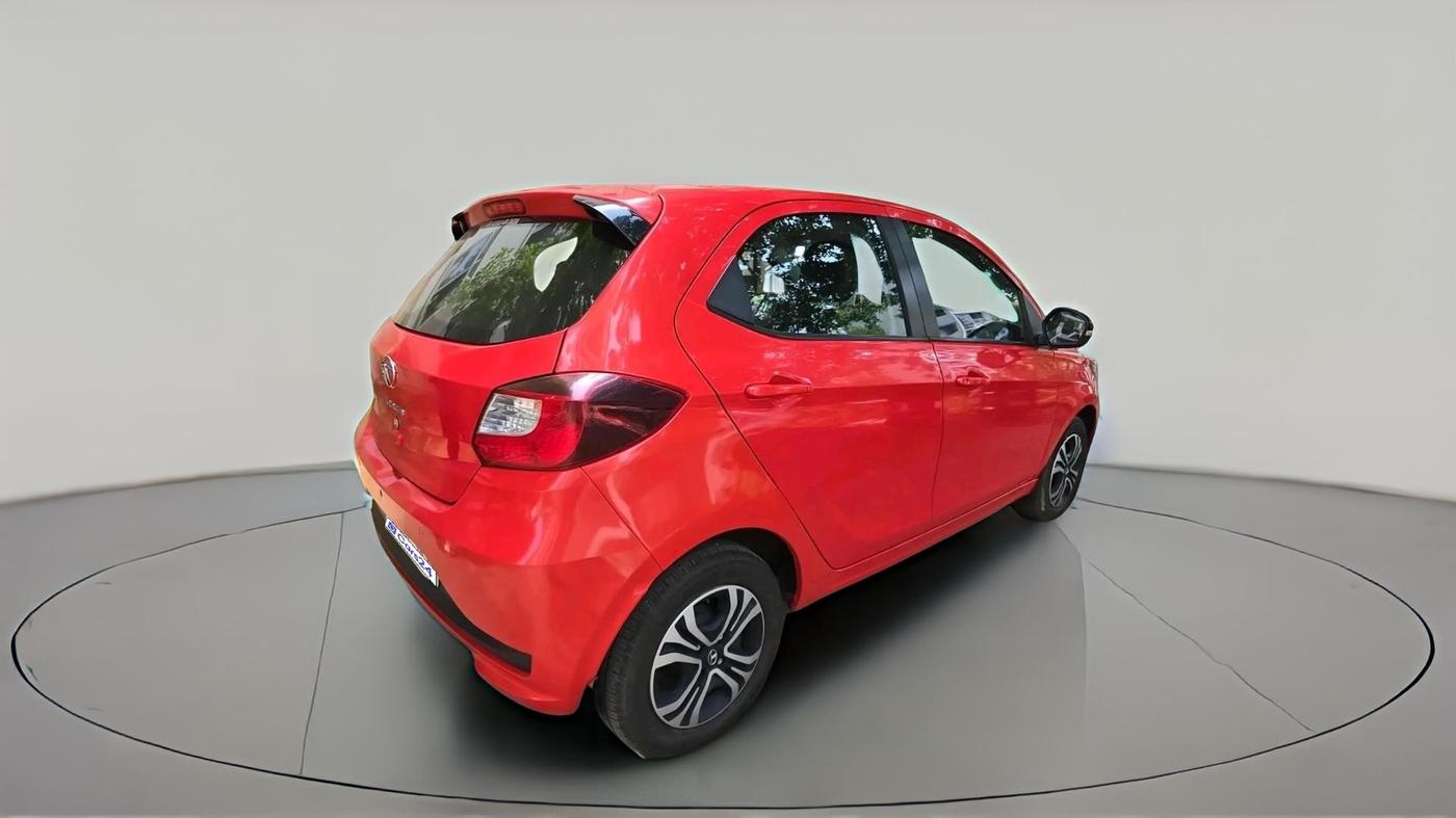 2023 Tata Tiago XTA PETROL, Petrol, Automatic, 16,071 km, exterior