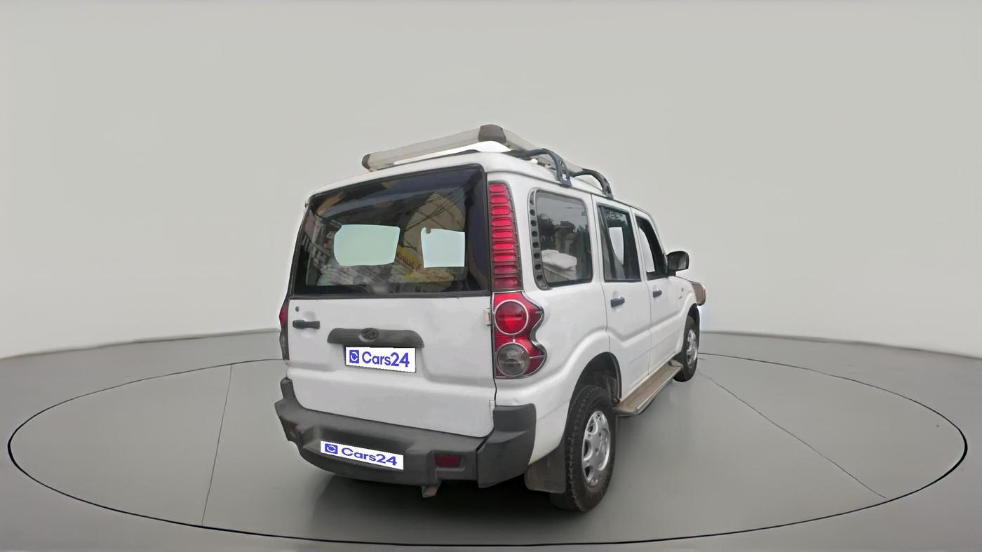 2012 Mahindra Scorpio EX M2DI, Diesel, Manual, 2,18,478 km, exterior