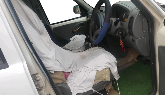 2012 Mahindra Scorpio EX M2DI, Diesel, Manual, 2,18,478 km, interior