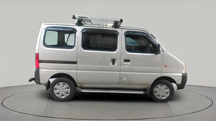 2025 Maruti Eeco 5 STR AC CNG, CNG, Manual, 5,066 km, exterior