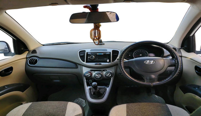 2013 Hyundai i10 ERA 1.1, CNG, Manual, 1,61,090 km, interior