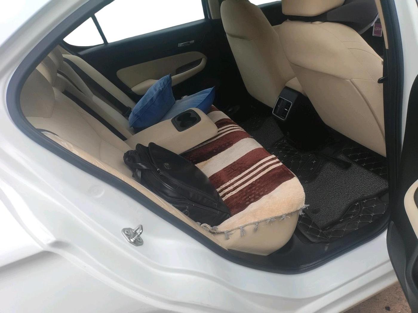 2021 Honda City 1.5L I-VTEC V MT 5TH GEN, Petrol, Manual, 73,153 km, interior