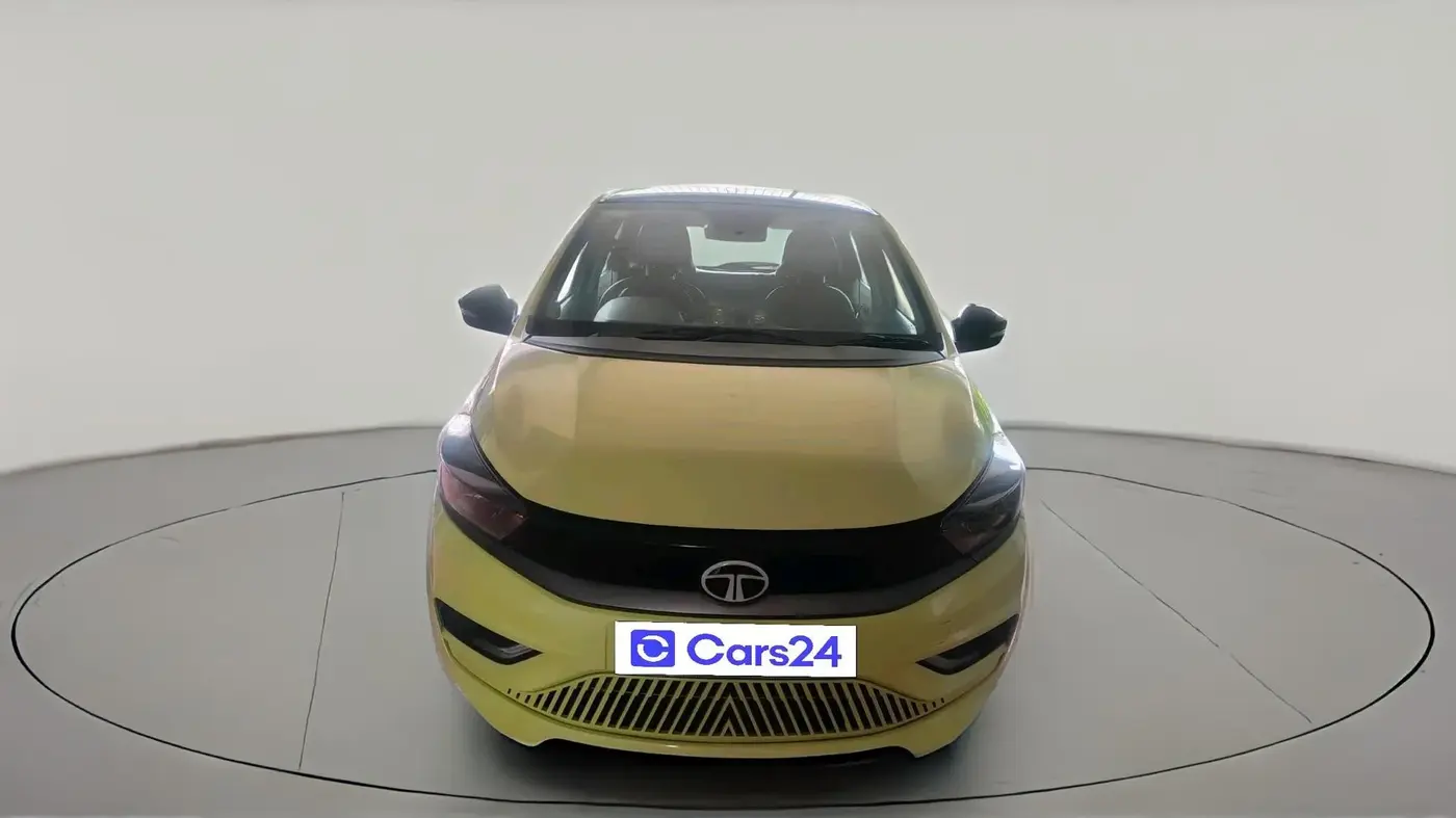 2025 Tata TIAGO EV XZ PLUS TECH LUX LONG RANGE, Electric, Automatic, 16,299 km, exterior