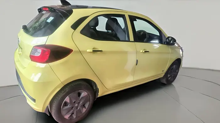 2025 Tata TIAGO EV XZ PLUS TECH LUX LONG RANGE, Electric, Automatic, 16,299 km, exterior
