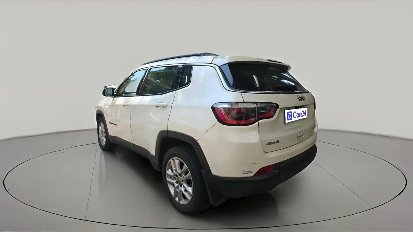 2017 Jeep Compass LIMITED 2.0 DIESEL 4X4, Diesel, Manual, 1,43,089 km, exterior