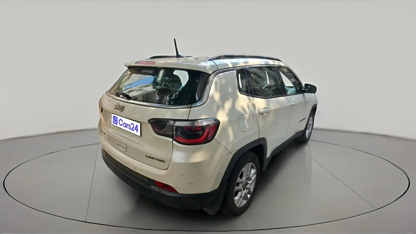 2017 Jeep Compass LIMITED 2.0 DIESEL 4X4, Diesel, Manual, 1,43,089 km, exterior