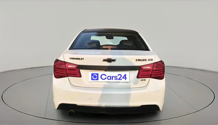 2015 Chevrolet Cruze LTZ AT, Diesel, Automatic, 81,447 km, exterior