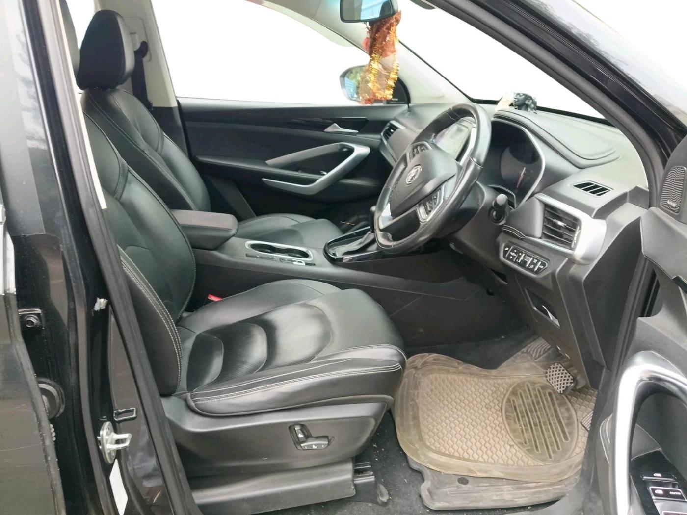 2020 MG HECTOR SHARP 1.5 DCT PETROL, Petrol, Automatic, 1,07,741 km, interior