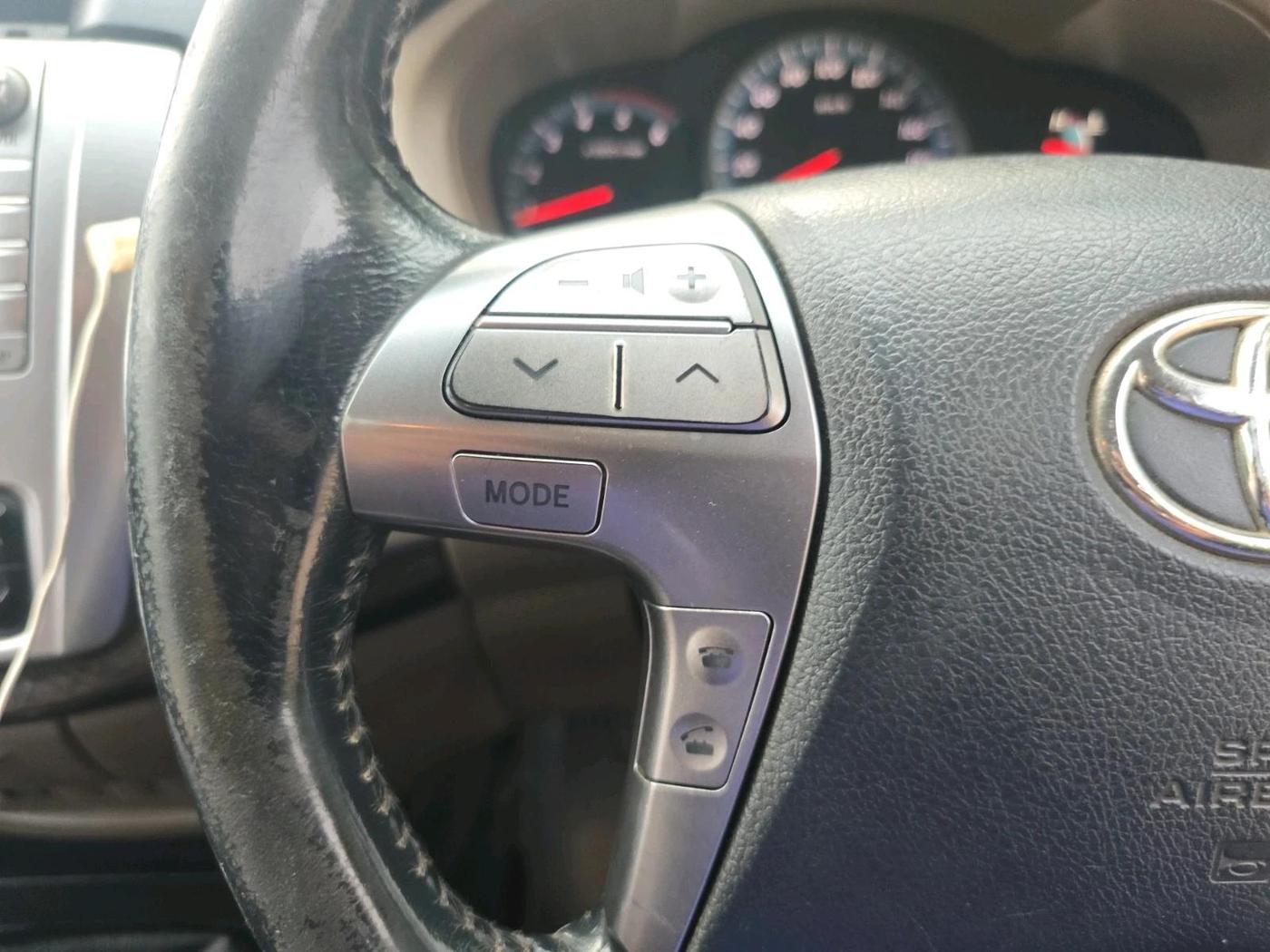 2015 Toyota Innova 2.5 VX 7 STR, Diesel, Manual, 2,45,622 km, interior